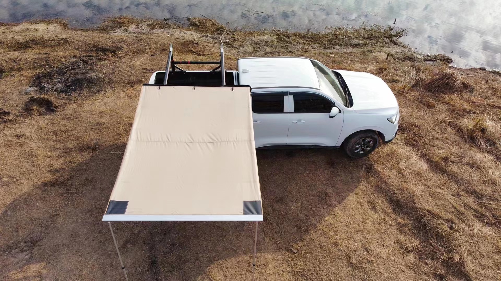 Latest company blogs about What‘s the difference of nylon and oxford fabric in tent ?