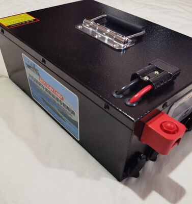 comprare 12V per 100 Ah batteria ricaricabile RV con alloggiamento ABS 12V batteria al litio Lifepo4 LiIon batteria fabbricazione online